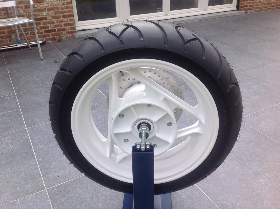 Rear wheel 2