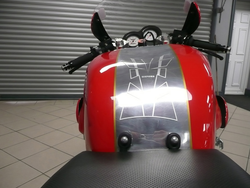 Ducati-750-Sport-008.jpg