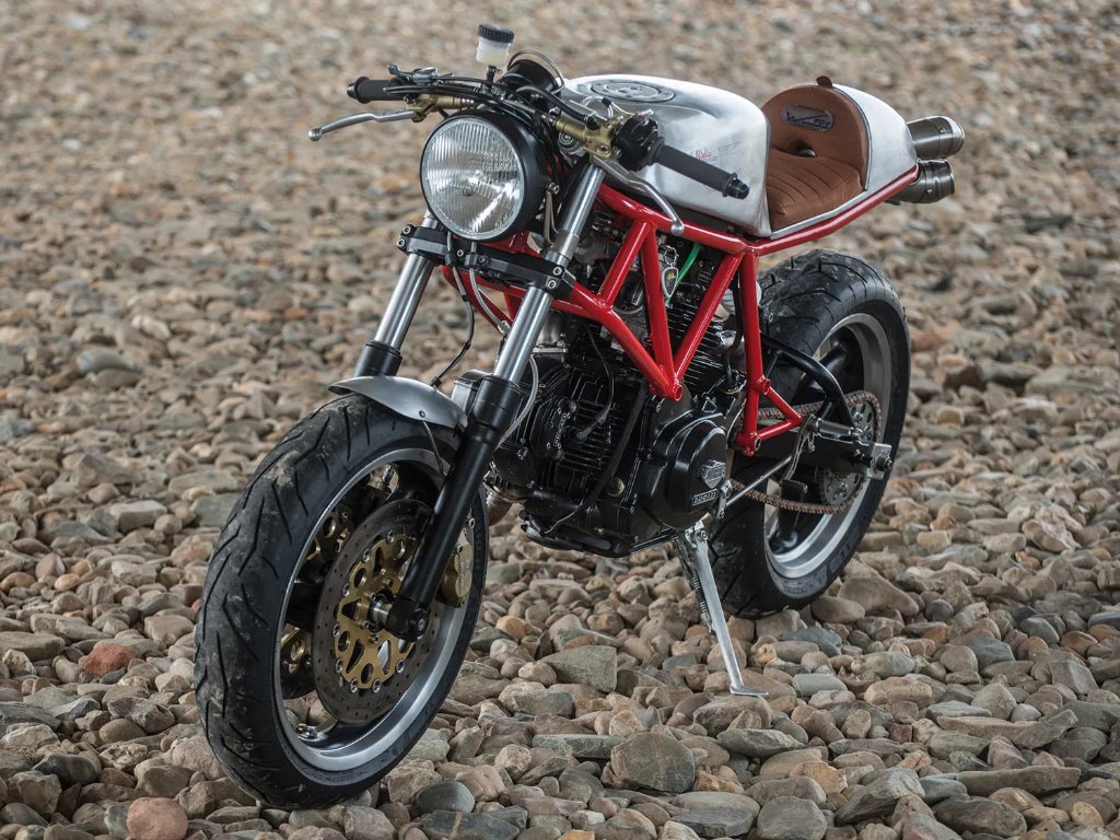 ducati_cafe_503.jpg